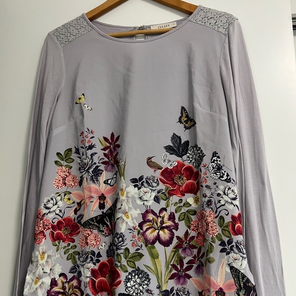 Long sleeve blouse, UK brand Oasis - well made. Size M (US 8) - Picture 2 of 2